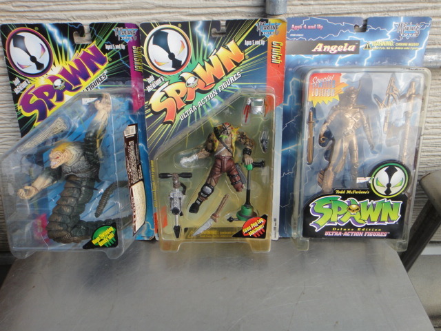 * unused Spawn SPAWN figure 3 piece sun s car * clutch * Gold * Anne jela