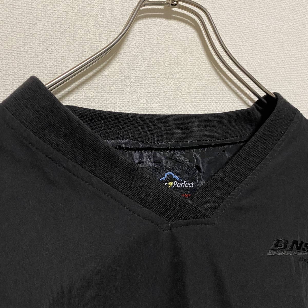 アメリカ古着　プルオーバージャケット　刺繍　ブラック　Mサイズ　ゴルフウェア　ヴィンテージ　【H43】