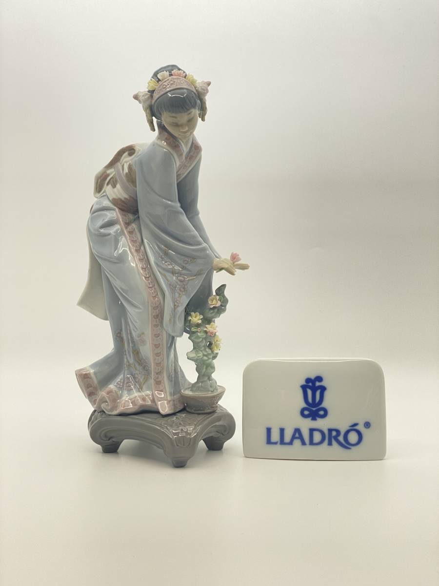 ** LLADRO Rya doro** GEISHA MAYUMIfigyu Lynn No. 1449 гейша ...*L83