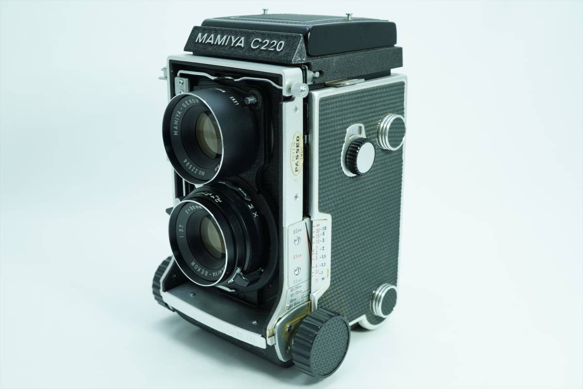 Mamiya C220 Professional body,Sekor 80mm f3.7 lens set 