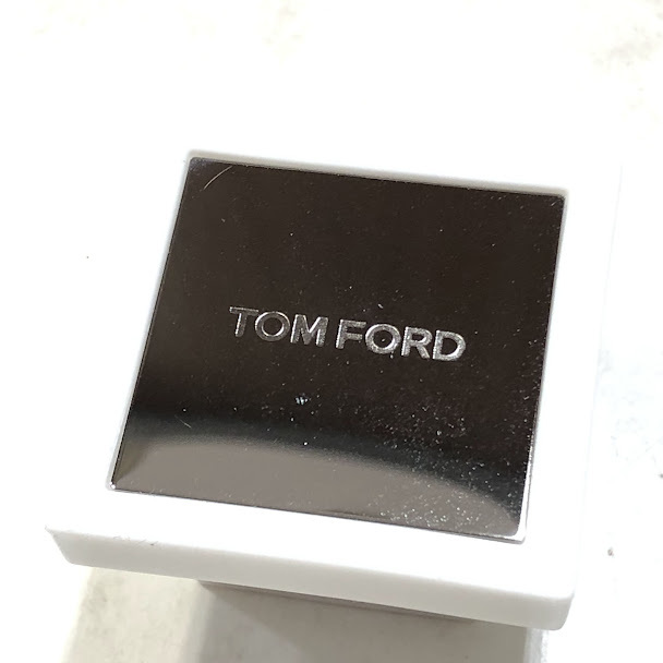 人気送料無料 残量9割 TOM FORD トムフォード SOLEIL NEIGE ソレイユ ネージュ オードパルファム スプレィ 50ml