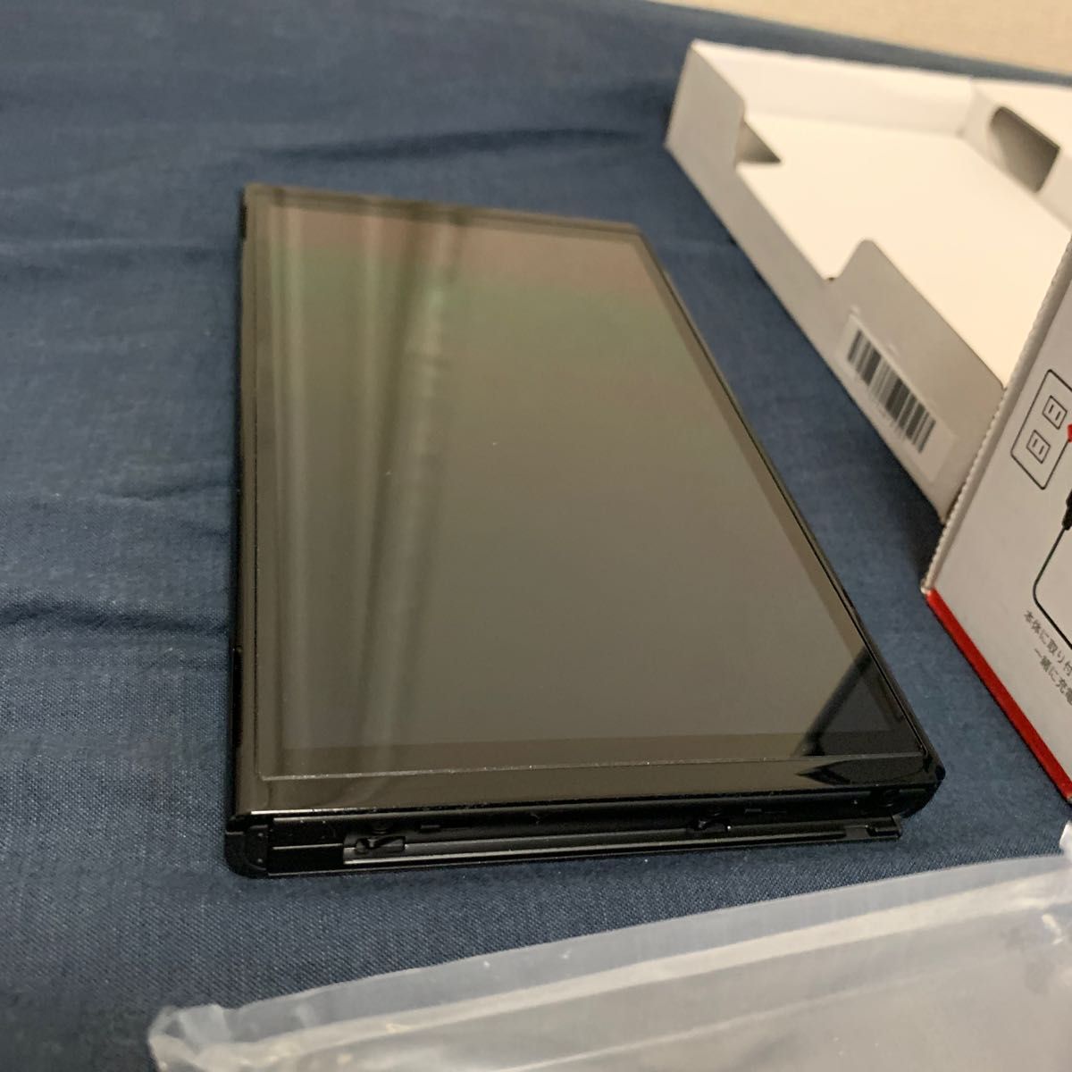 未使用品 外箱に傷あり ニンテンドースイッチ有機ELモデル本体 未使用品 外箱に傷あり ニンテンドースイッチ有機ELモデル本体