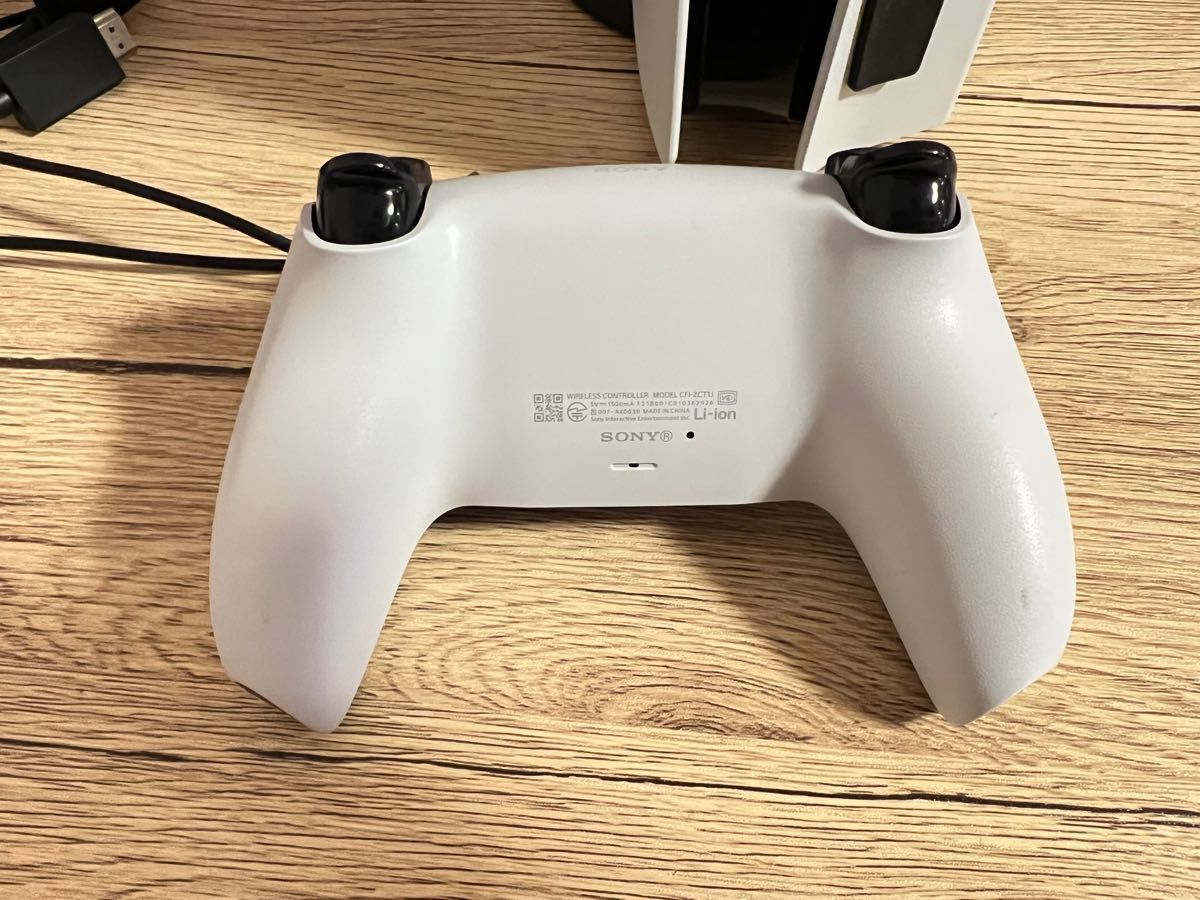 PlayStation 5 通常版 PS5 CFI-1100A 01 美品 箱あり 保証加入有 延長