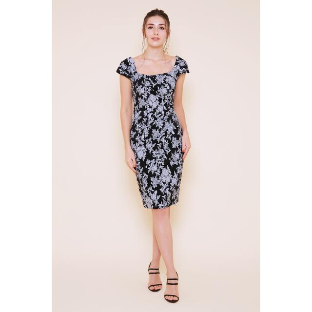 新品 4/11号 Tadashi Shoji タダシショージ ブラック/ホワイト