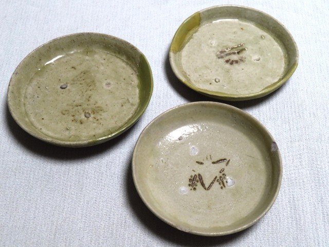古い瀬戸小皿まとめて3点 古瀬戸 御深井 古美濃 直しあり 時代-