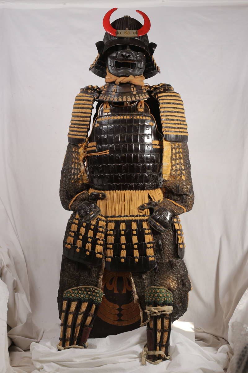 金茶で揃った美しい鎧 鎧 甲冑 江戸時代 beneprojetodevida.com.br