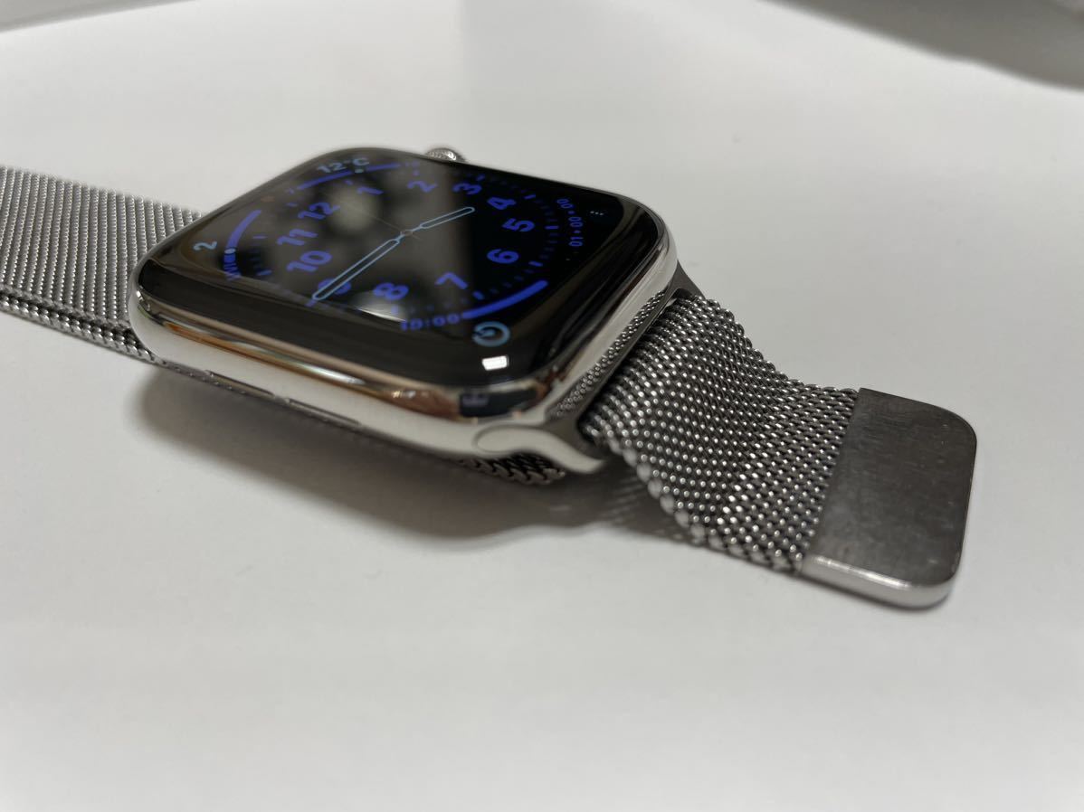 Apple Watch Series 4(GPS+Cellularモデル)- 44mm ステンレス