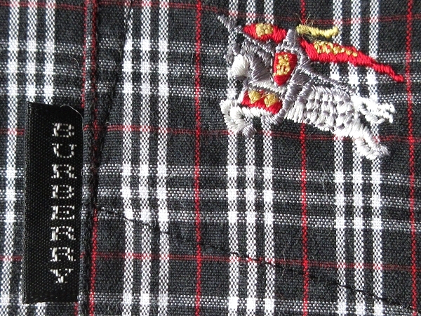 希少 BURBERRY BLACK LABEL バーバリーブラックレーベル マルチカラーホースロゴ刺繍 ロゴピスネーム 黒ノバチェックシャツ 3 ネコポス対応_画像5