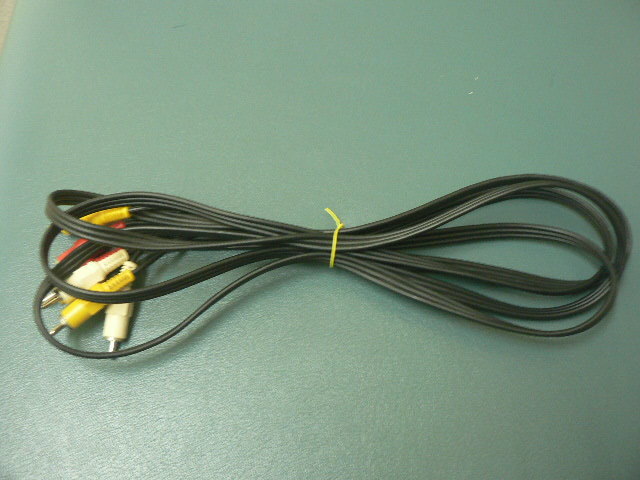 240cm ビデオケーブル 3 RCA端子 AVケーブル 赤白黄 ピンケーブル 3 RCA ケーブル D_画像1