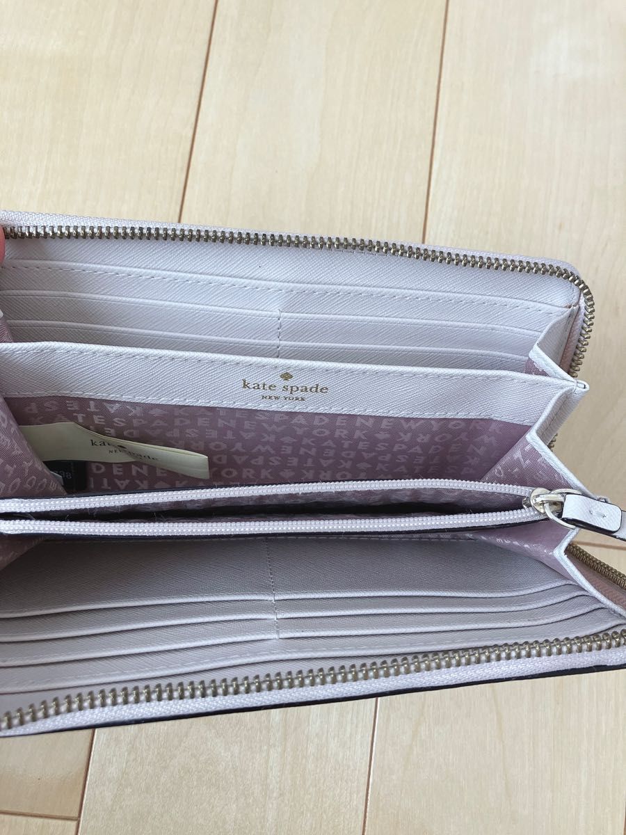 ケイトスペードニューヨーク　ベージュ　長財布　レザー　kate spade New York