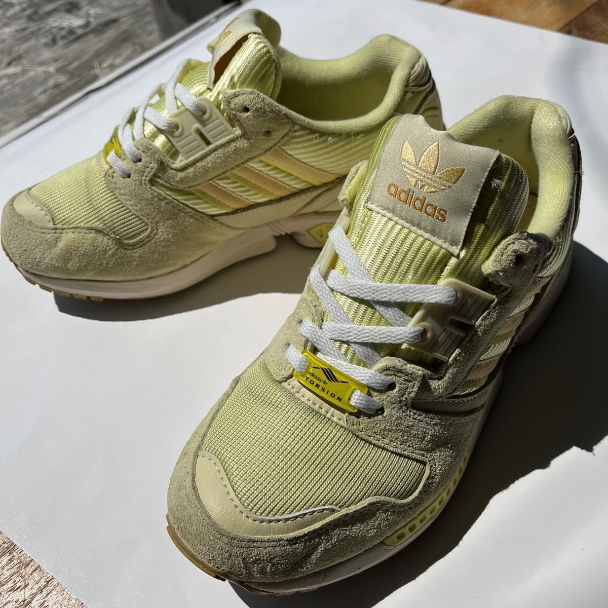 アディダス adidas ZX 8000 （YELLOW）スニーカー　23.5cm