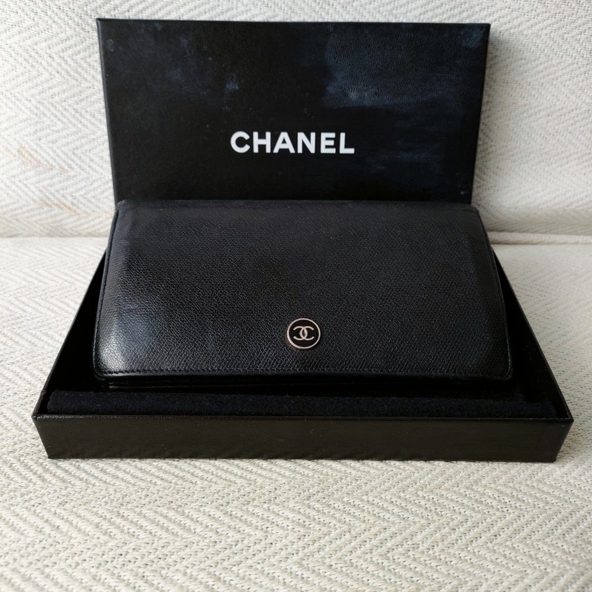 美品】CHANEL シャネル レザー 二つ折り長財布 ココボタン ココマーク