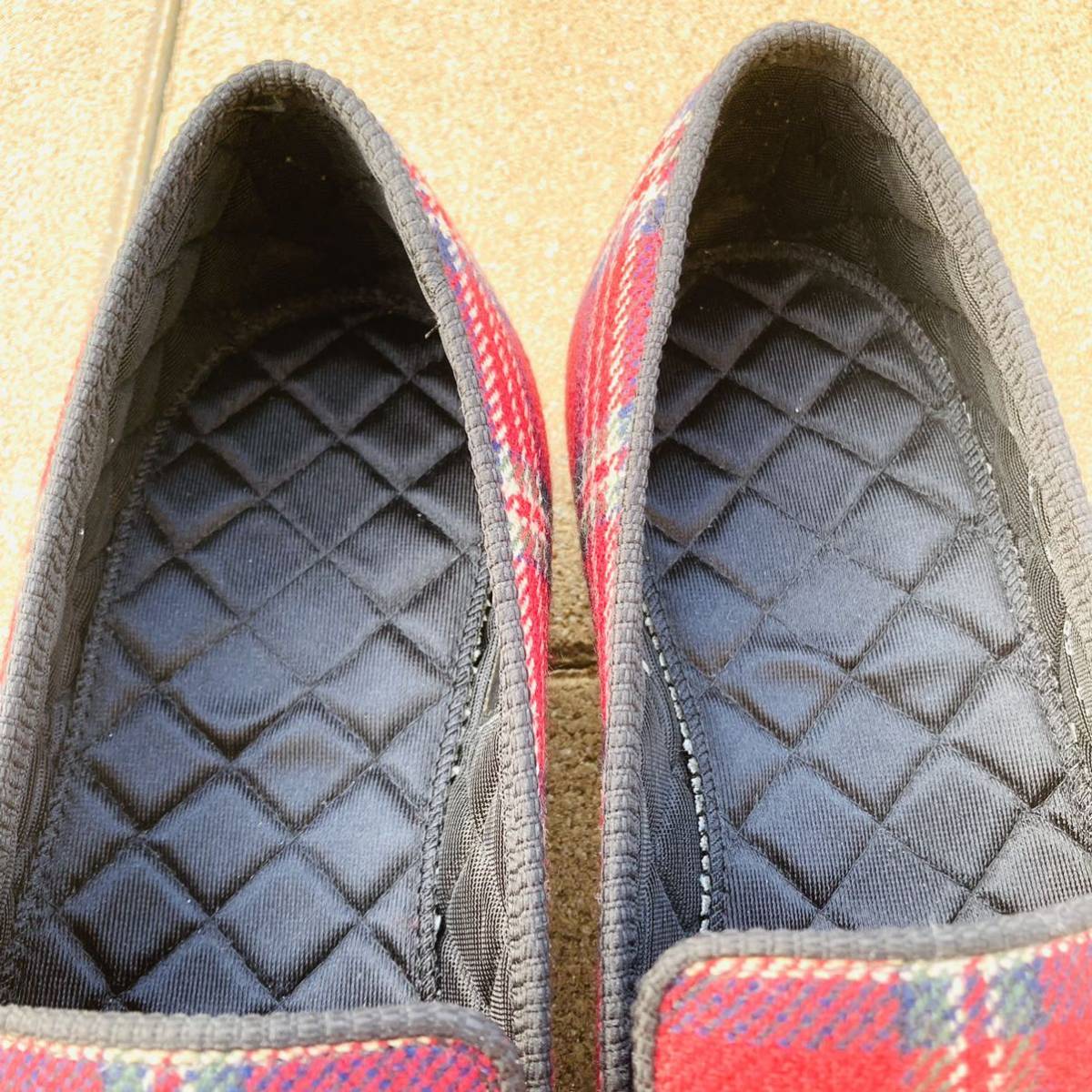 ★極美品★ PEAL&Co ブルックスブラザーズ スリッポン オペラシューズ タータンチェック 9.5 約27.5㎝ 赤 RED レッド メンズ 英国製の画像5