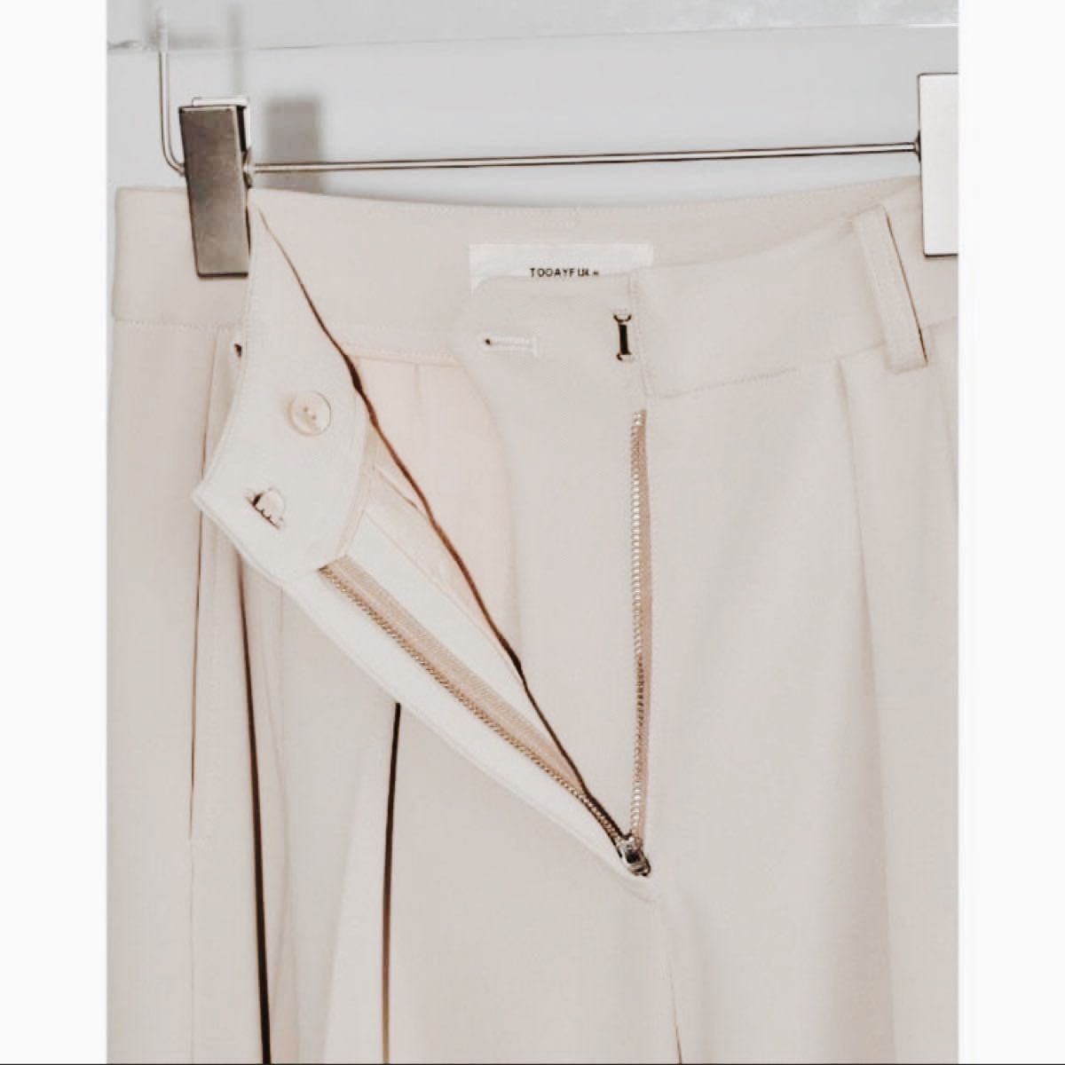 新色登場 TODAYFUL TODAYFUL ダブルタックツイル アイボリー 36