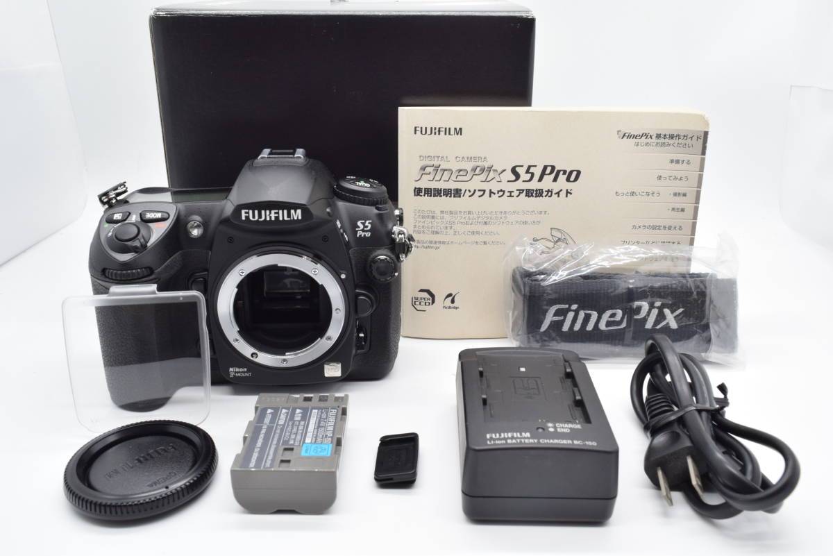 ☆極上品☆ショット数200以下! FUJIFILM FinePix S5 Pro ボディ