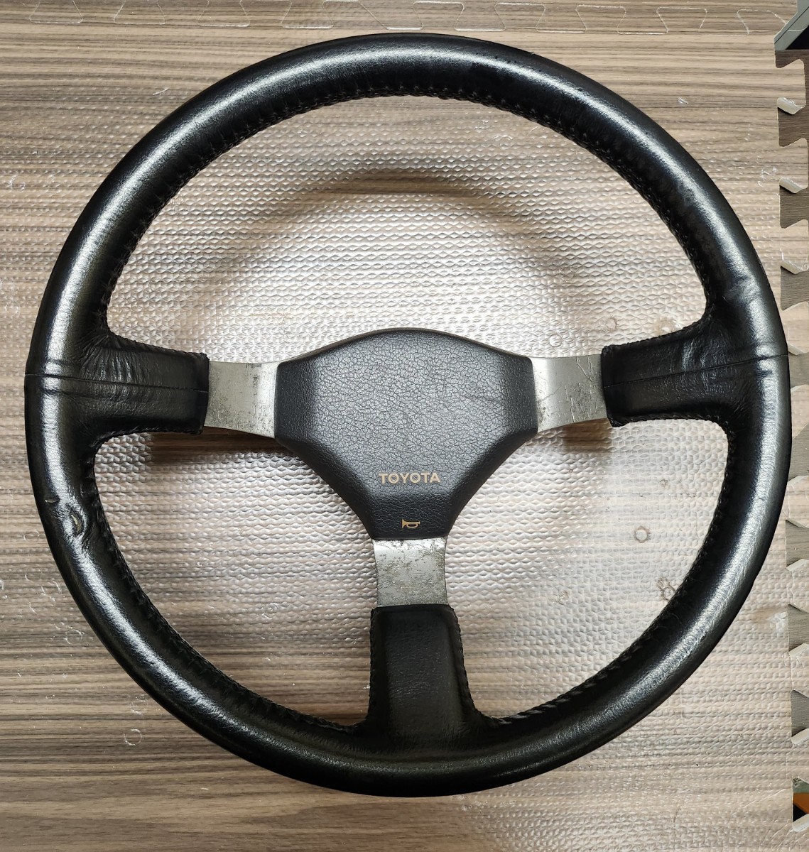Yahoo!オークション - 希少 絶版 TOYOTA トヨタ AE86 トレノ Yahoo!オークション - 希少 絶版 TOYOTA トヨタ AE86 トレノ