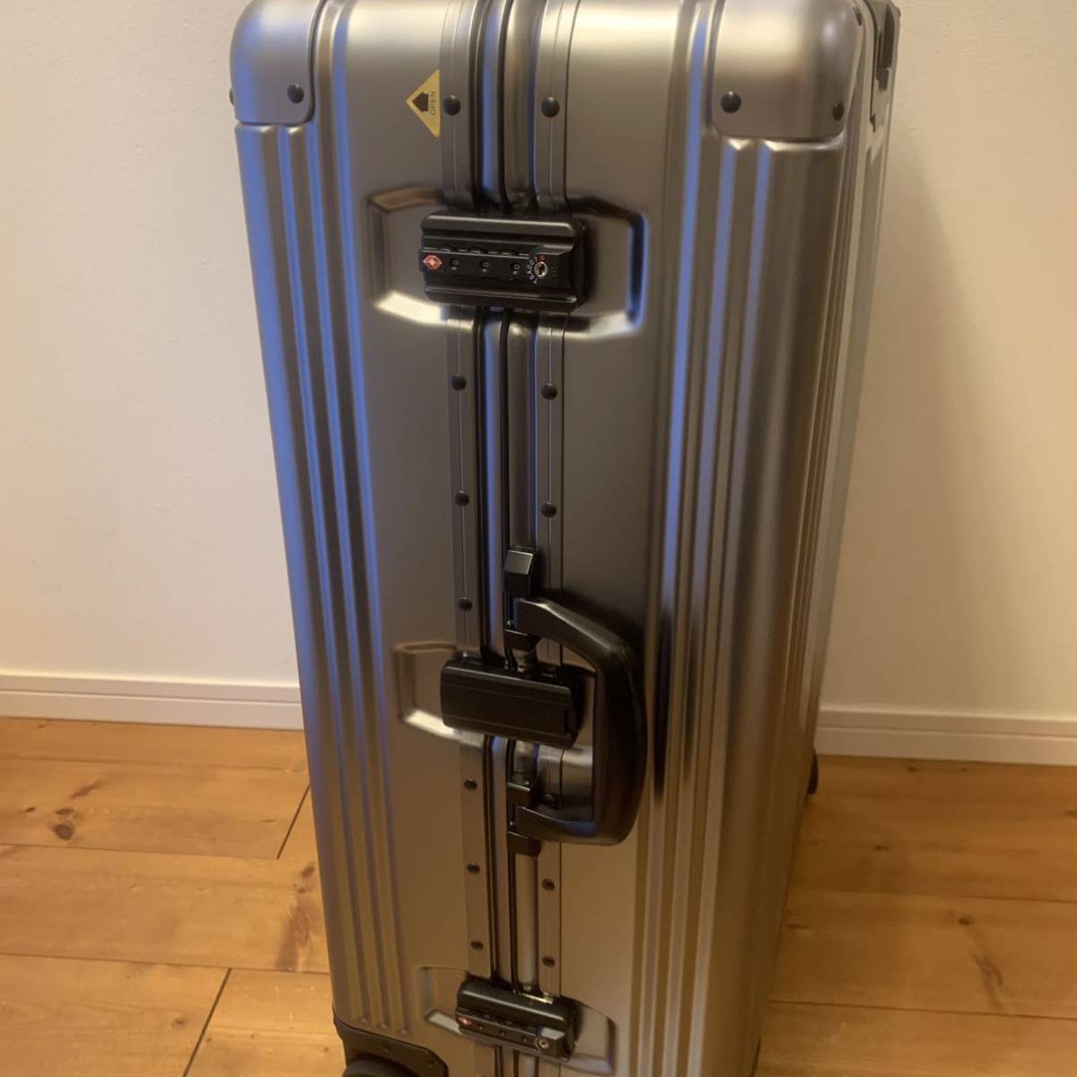 レジェンドウォーカー アルミニウム 高級スーツケース 88L 軽量