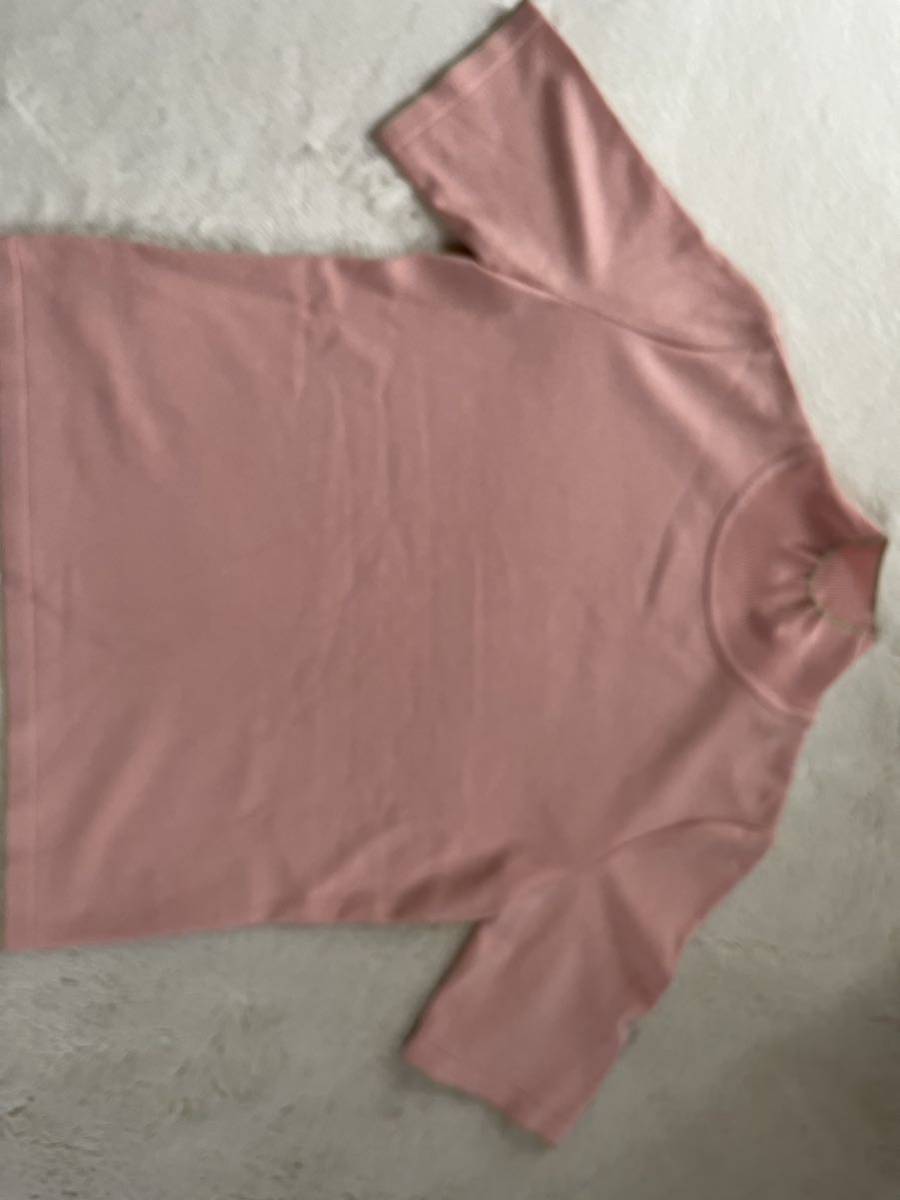 即決　未使用品　ピンク半袖セーター　Sサイズ＆スカート ７号　セットで　定価53000円Lilian Burty PARIS_画像2