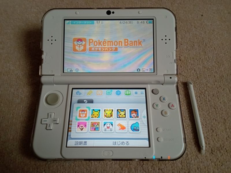 new 3DS LL 本体(パールホワイト)　ポケモンバンク ダウンロード済み　中古　美品