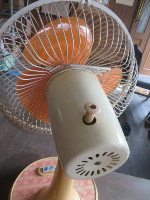  Showa Retro National 25cm 3 sheets wings root electric fan desk .1973 year made F-25F1D Matsushita .. corporation 