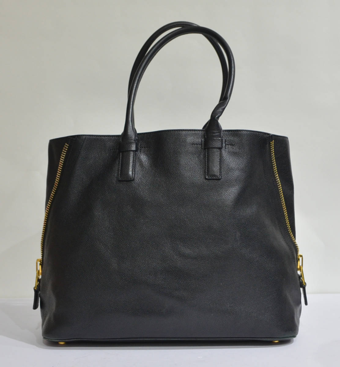 TOM FORD Tom Ford Zip leather tote bag Y-221398