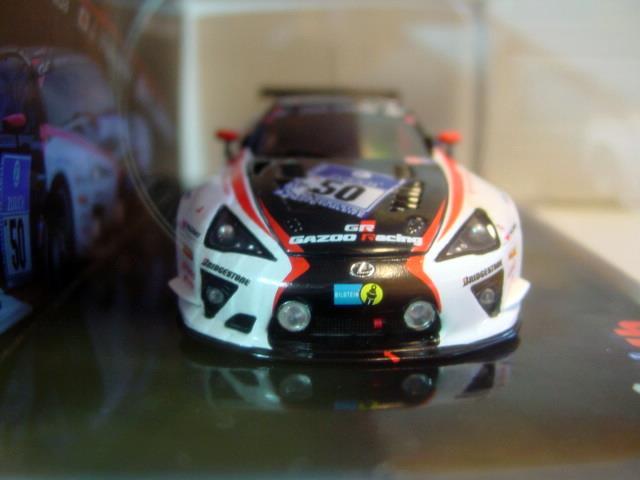 ミニチャンプス製 LEXAS LF-A GAZOO RACING 50号車　24h ADAC Nurburgring 2010_画像5