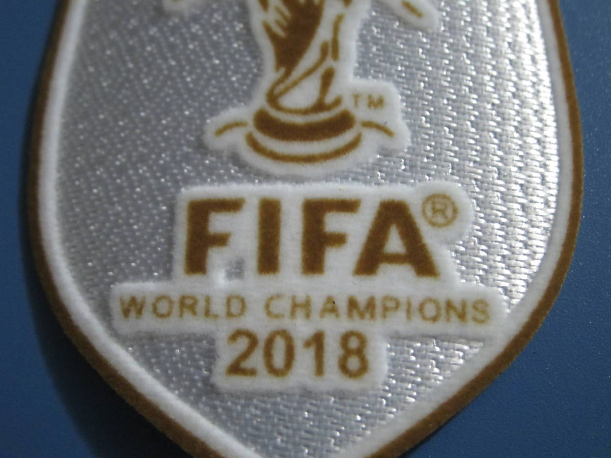 ～小物～ 2018 FIFAワールドカップ x フランス代表 優勝 ワッペン 1枚 (白)の画像2