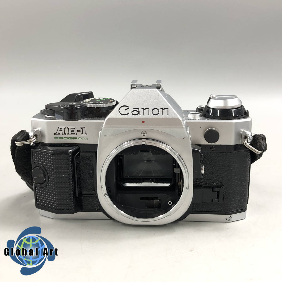特価大特価 キヤノン AE-1 Program 本体のみ フィルムカメラの通販 by 質にしきの CANON AE-1 PROGRAM フィルムカメラ シルバーボディ