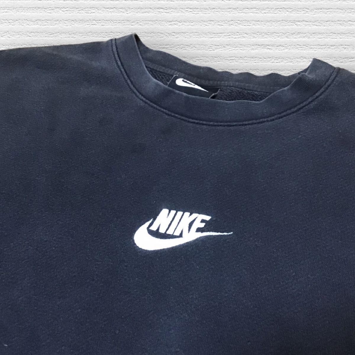 【センター刺繍ロゴ.匿名.翌日配送】NIKE ナイキ　スウェット　スウォッシュ スウェットトレーナー ワンポイント