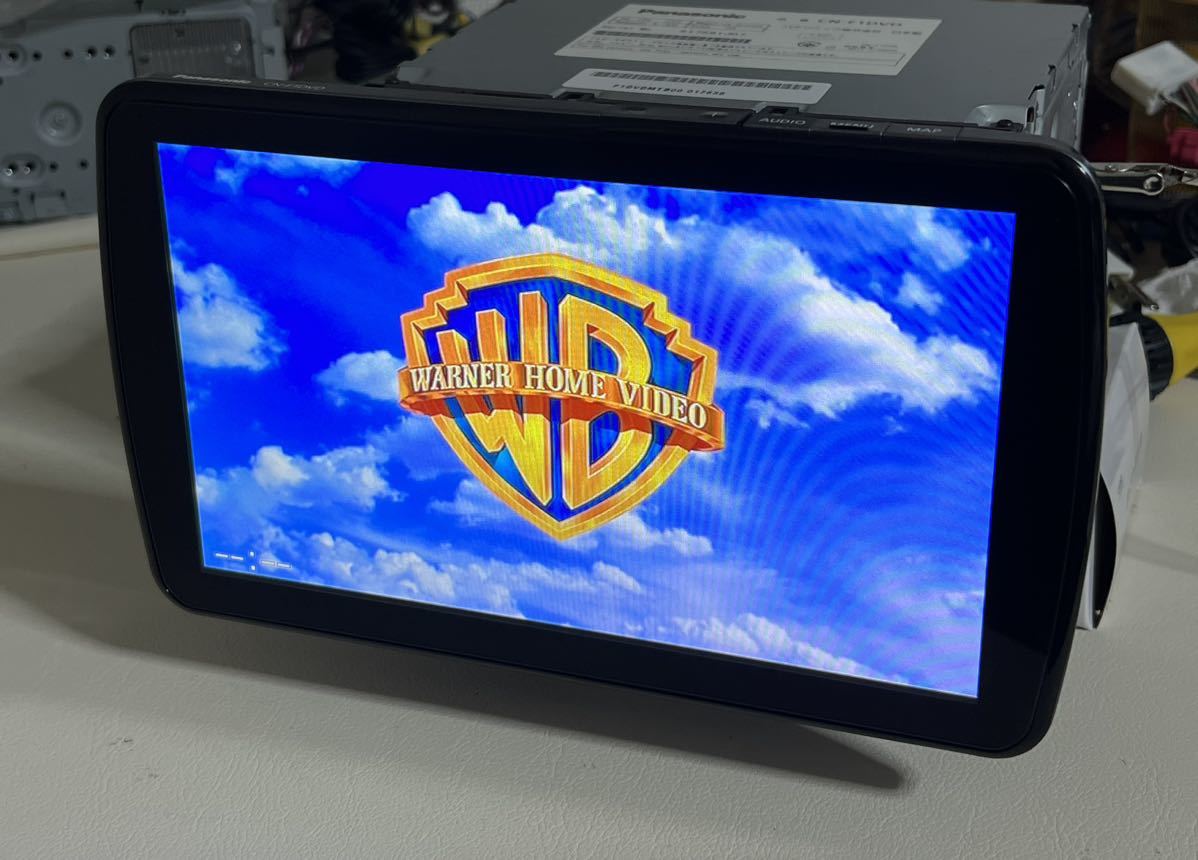 パナソニック(Panasonic) カーナビ ストラーダ 9型 CN-F1DVD