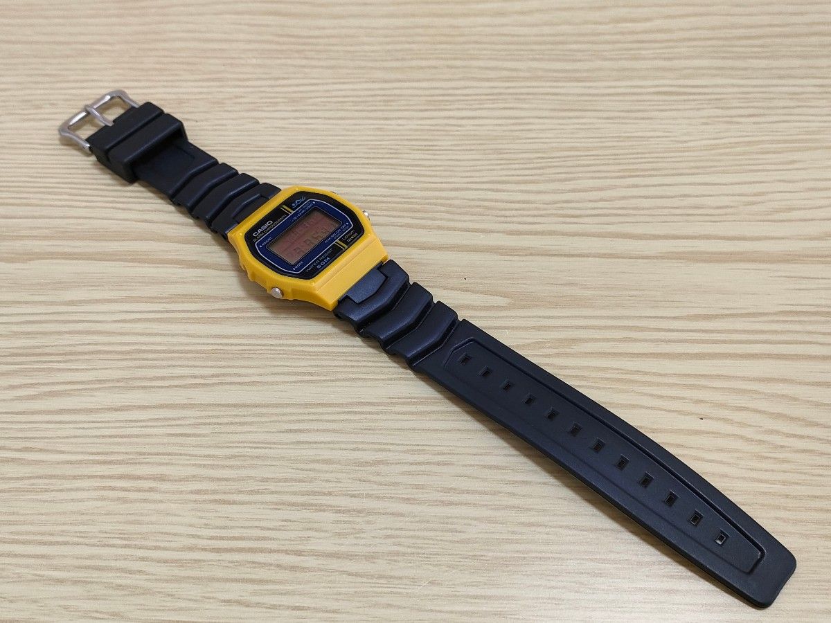 レア Vintage 1980年 Casio W-20 腕時計-