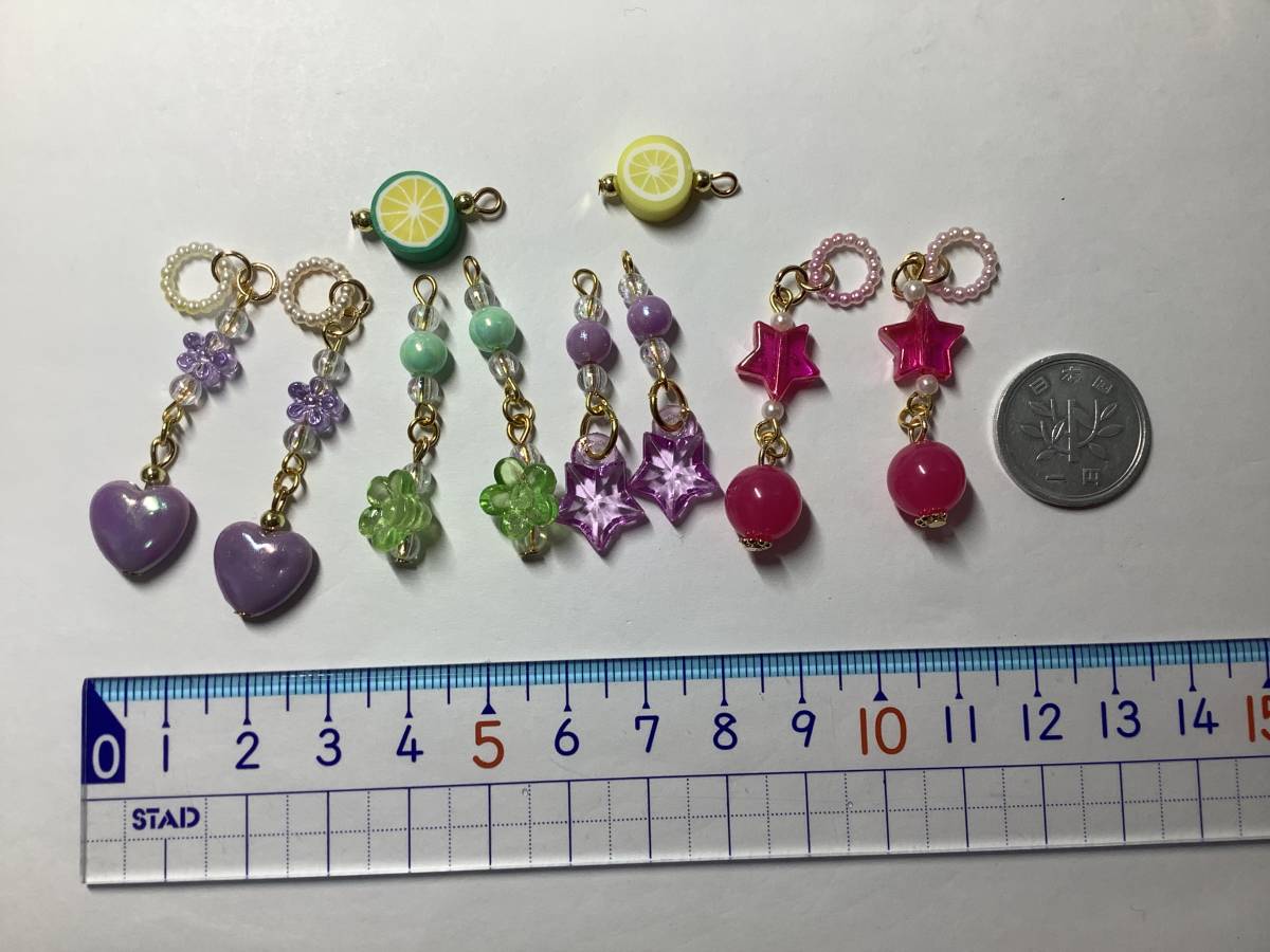 ★ ハンドメイド　アクセサリー　(358) ピアス/ チャーム作りなどにお役立てください。ハート/星ビーズなど　★_画像2