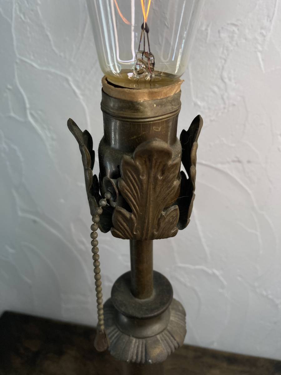USA1900sゴシック卓上ランプ☆ テーブル照明クラシックカフェ USA1900sゴシック卓上ランプ☆ テーブル照明クラシックカフェ