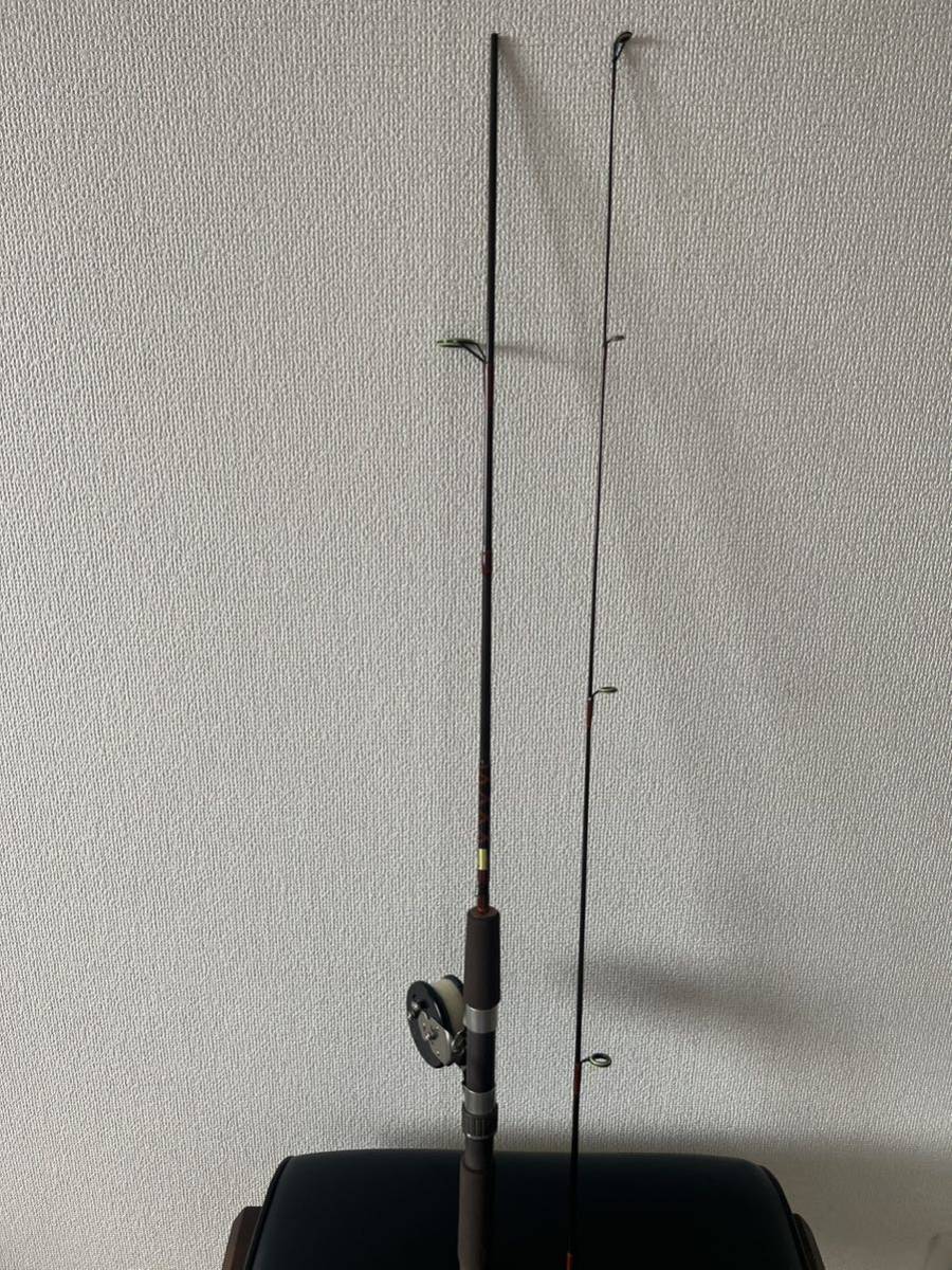 激安な Bass グラファイト バスワン シマノ オールド one 美品 2点セット タイコリール フジリール20型 富士 BC-562-LS その他 激安な Bass グラファイト バスワン シマノ オールド one 美品 2点セット タイコリール フジリール20型 富士 BC-562-LS その他