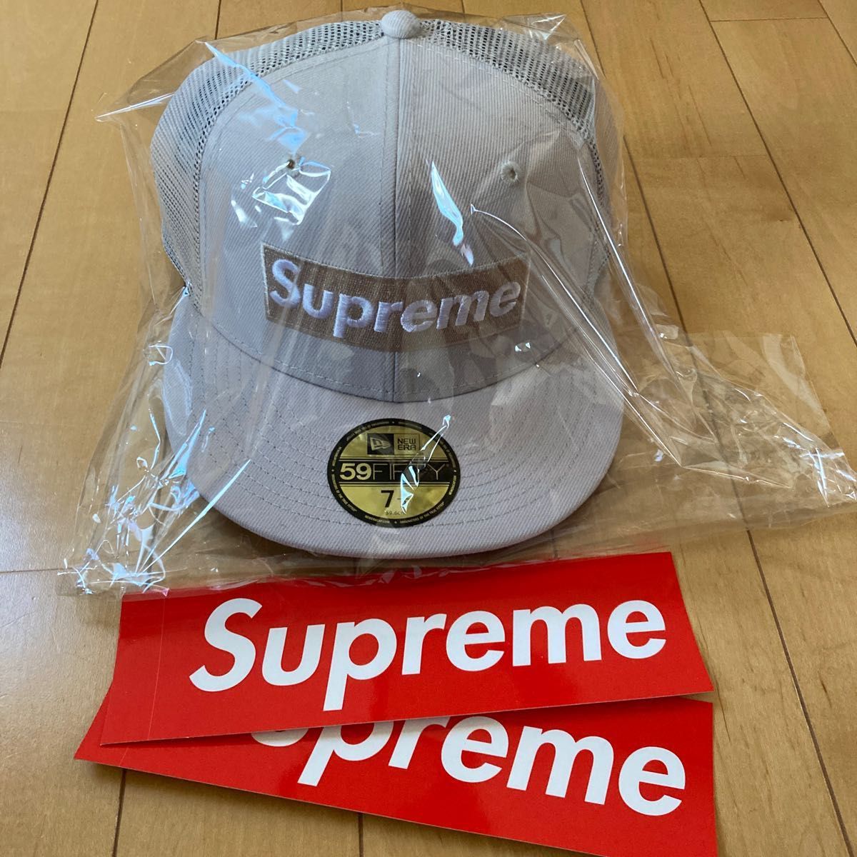 Supreme Box Logo Mesh Back New Era Stone www.migotohonda.com.br