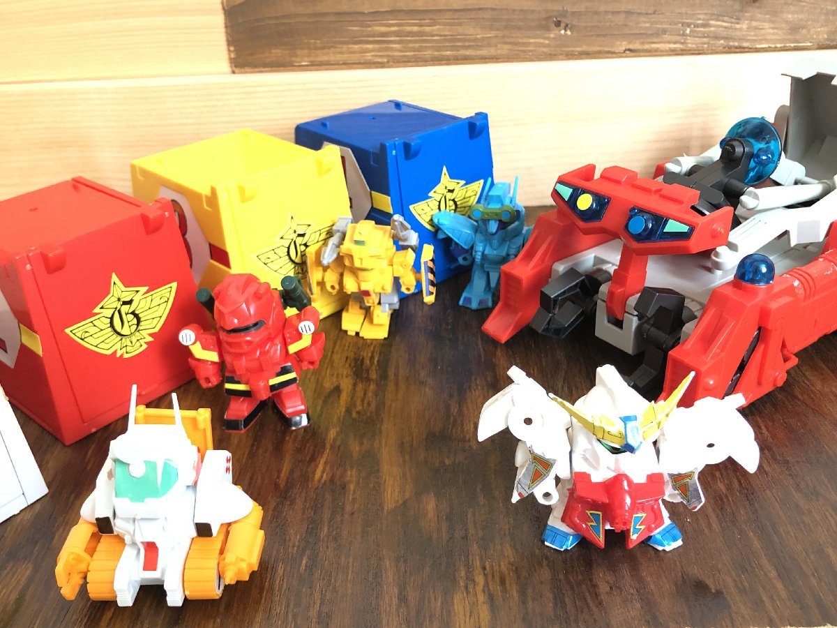 □ 当時物 BANDAI バンダイ 元祖SDガンダム ファイヤーブレイザー