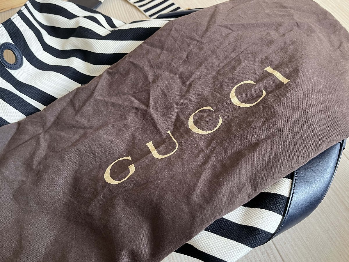 ■本物 未使用 GUCCI グッチ ストライプ ワンショルダーバッグ ★の画像9