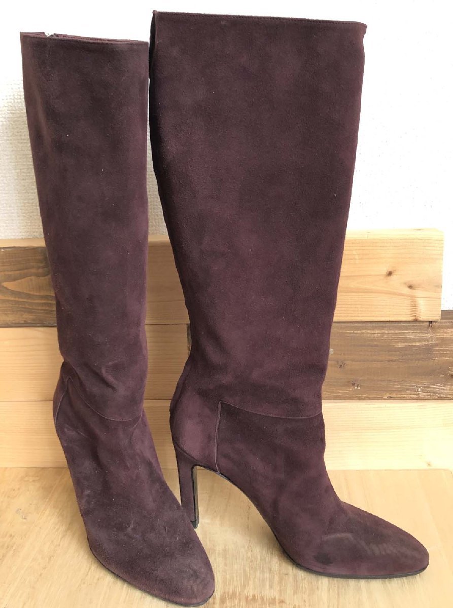 # Valentino Valentino VALENTINO suede heel boots purple 37 1/2 heel approximately 10.*
