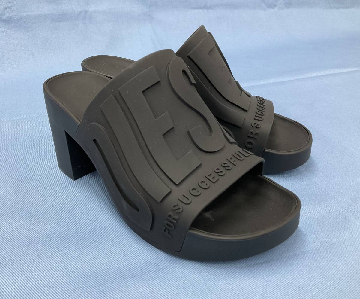 高評価新品 サンダル フラットサンダル/0123 ZOZOTOWN PayPayモール店