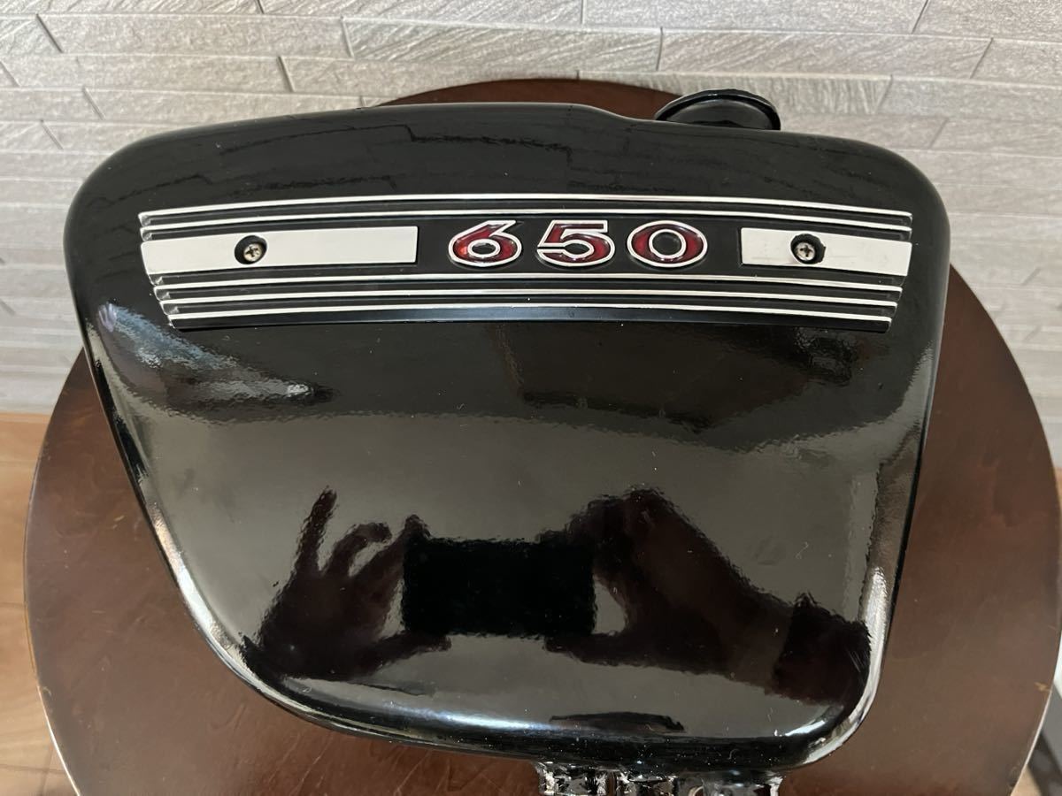 純正 カワサキW1 W1S W1SA W3 オイルタンクKAWASAKI W1SA タンク