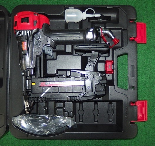 【おしゃれ】 マックス HA-50F3(D) フロアタッカ MAX HA50F3D 新品 ダスタ付4mm高圧フロア釘打機 エア釘打機 【おしゃれ】 マックス HA-50F3(D) フロアタッカ MAX HA50F3D 新品 ダスタ付4mm高圧フロア釘打機 エア釘打機