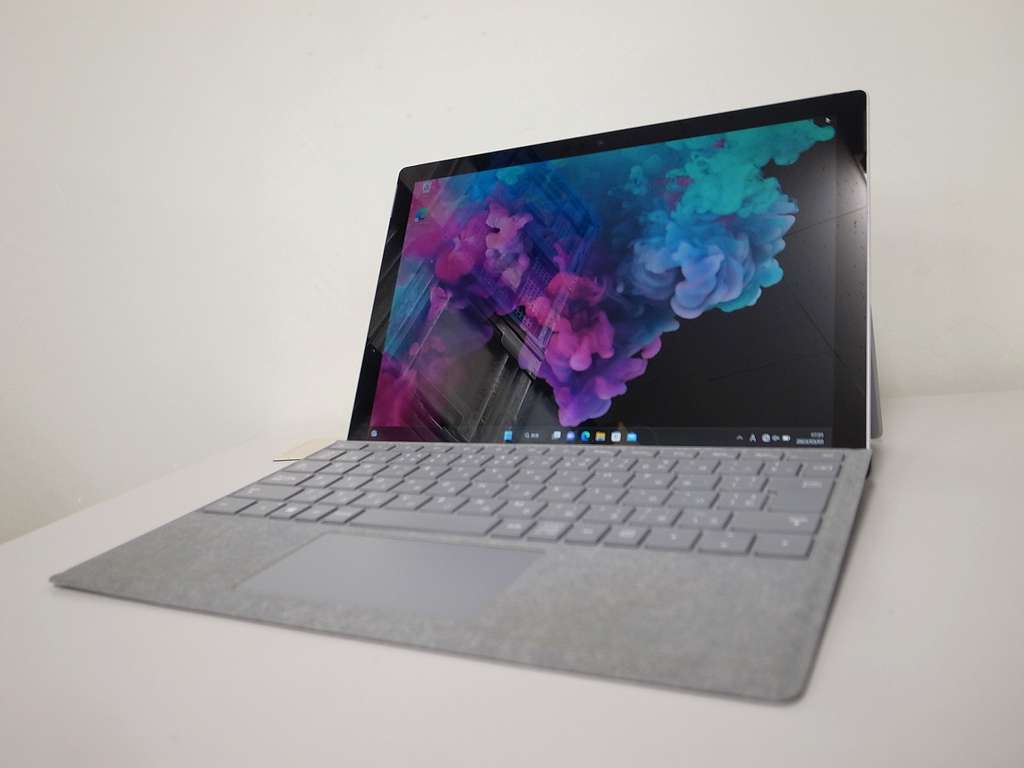 送料無料キャンペーン?】 □☆美品☆タイプカバー付☆ Microsoft (2023