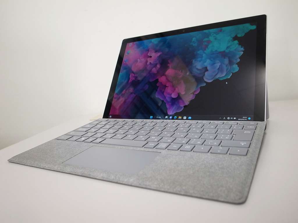 surface go サーフェス カバー付き 128GB 8G 1.61GHz-