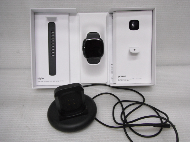 美品 Fitbit Sense 2 スマートウォッチ FB521BKGB-FRCJK シャドーグレー Suica対応 D2-a