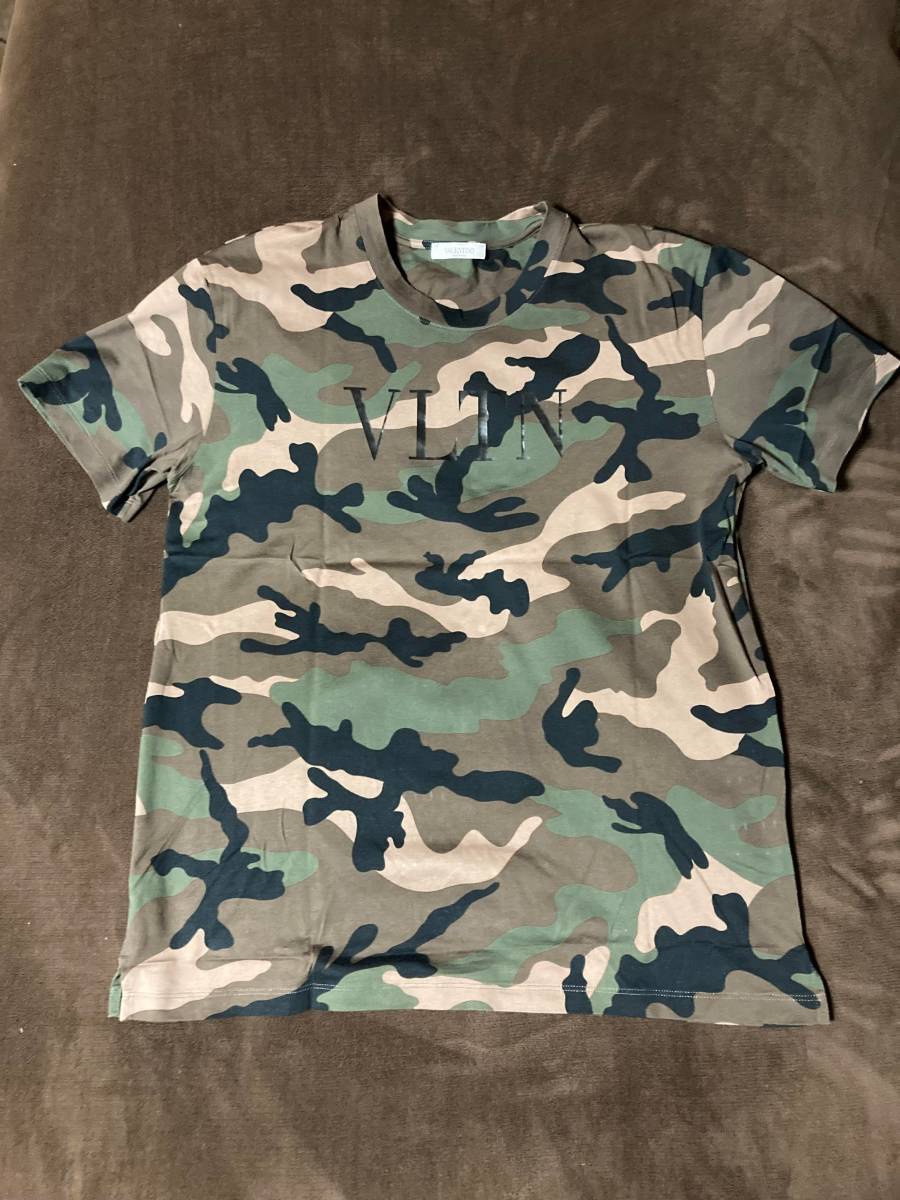 ☆ VALENTINO. 21SS Camo Tシャツ. 美品 ☆ | alfasaac.com
