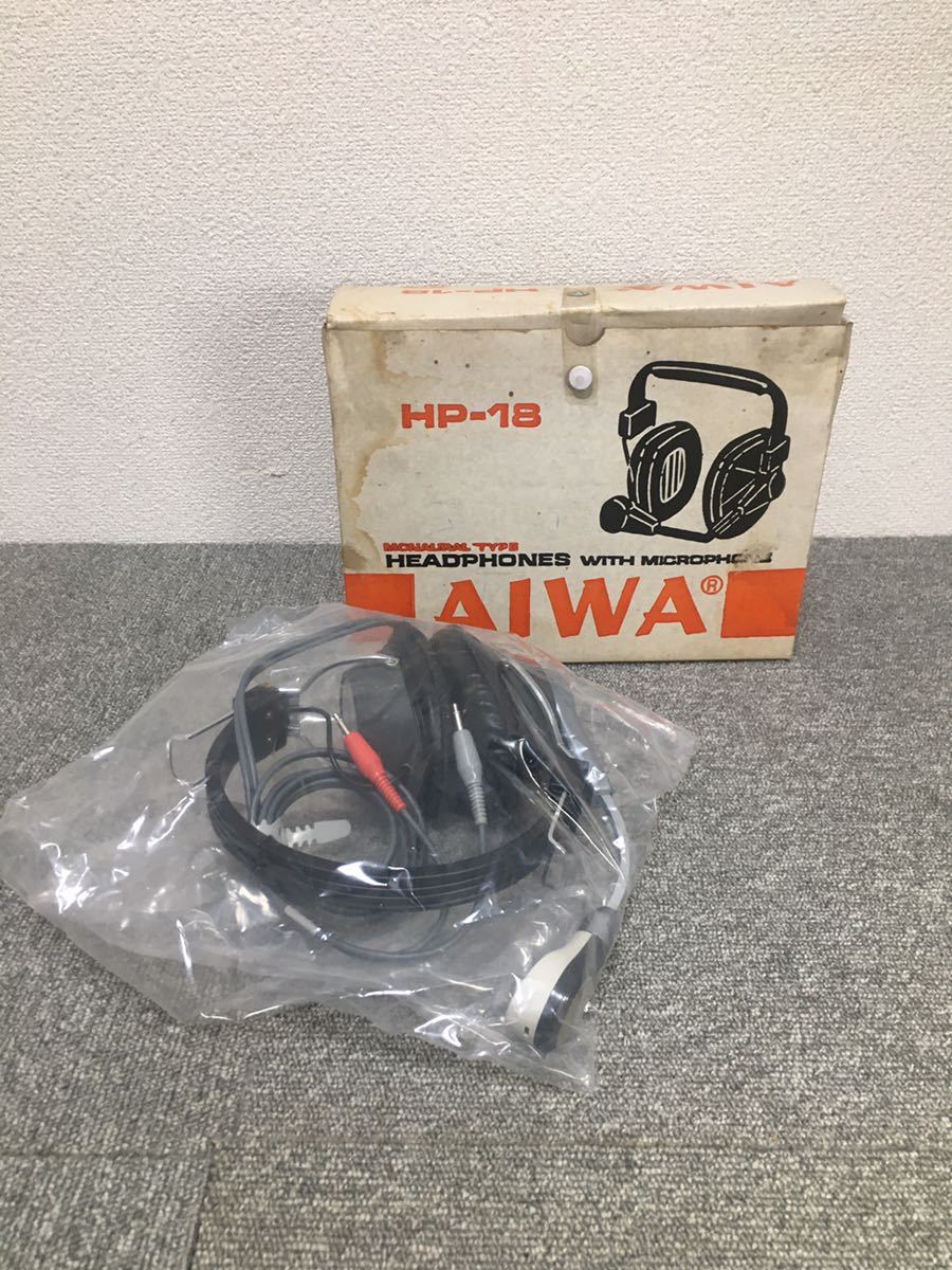 AIWA HP-18 アイワ マイク付ヘッドホン インカム ヘッドセット　未使用_画像1