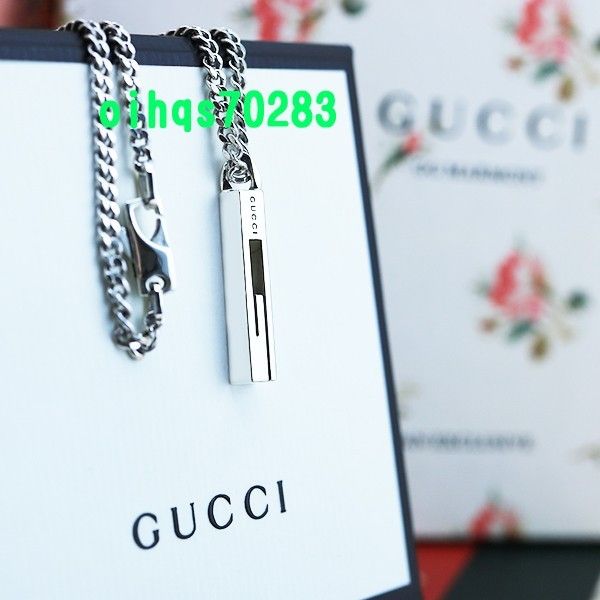 新品　未使用 GUCCI グッチ　Gロゴモチーフネックレス