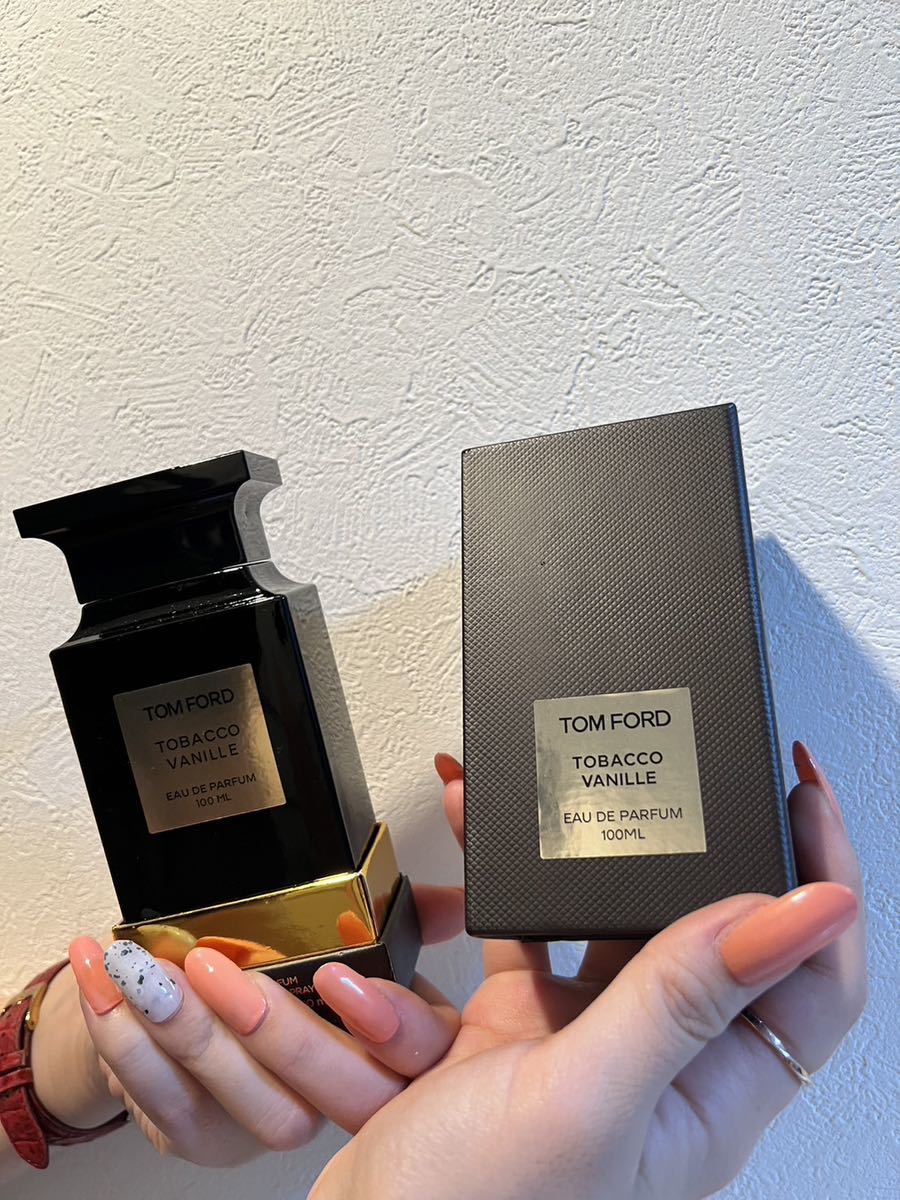 現金特価】 トムフォード タバコバニラ 100ml オードパルファム TOMFORD 香水