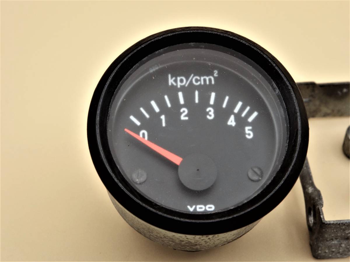 VDO electric type oil pressure gauge 52mm diameter 5KP/cm2