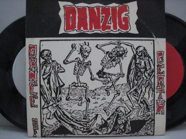 2枚組 7” US限定盤 DANZIG // Dance Of Death // Misfits -Unholy Fashion-2 (records)_画像1